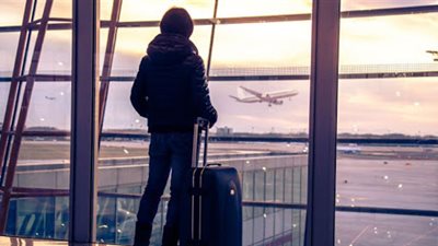 «الهجرة» للدارسين بالخارج: توفير فرص تدريب.. وبدء مقابلات اختيار سفراء المركز