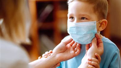 «كورونا» يهدد الأطفال بـ«ضعف النظر».. تعرفي على التفاصيل