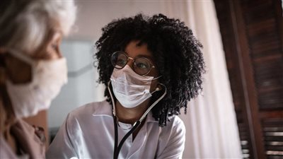 «هناك بعض الأشخاص معرضون للخطر».. دراسة جديدة تحذر من كورونا