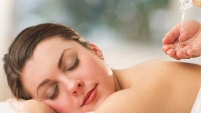 أبرزها المساج.. كل ما تفعله الفتيات في الساعات الأخيرة قبل الزفاف؟