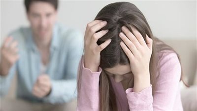 زوجة لـ محكمة الأسرة: «جوزي بيمارس الإيمو»