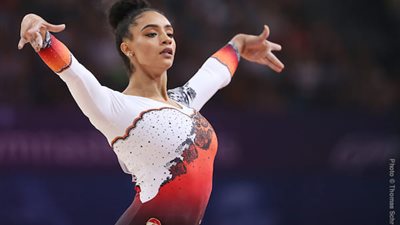 «قومي المرأة»: فخورون ببطلة مصر نانسي طمان.. فازت بذهبية في بطولة العالم للجمباز