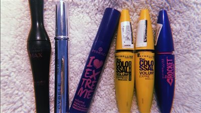 لرموش طويلة وجذابة.. إليكِ أحدث موديلات الماسكرا في 2021