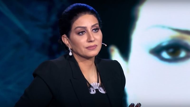 وفاء عامر
