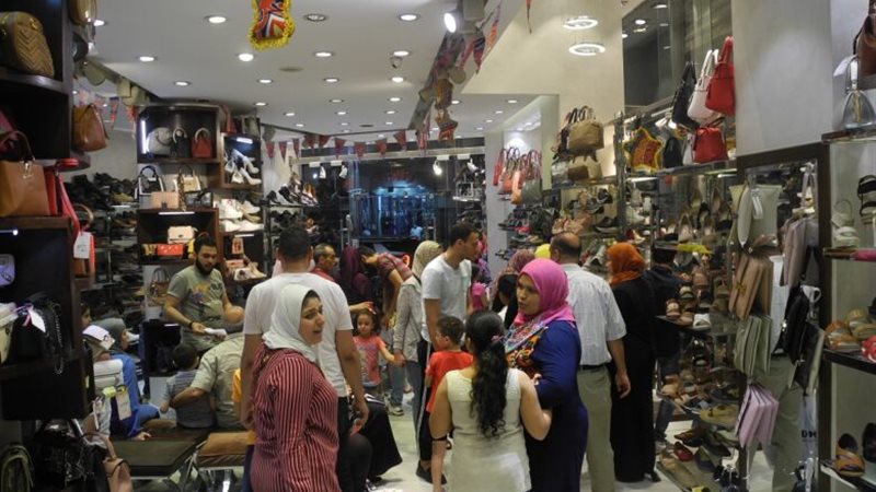 عودة فتح المحال والمولات