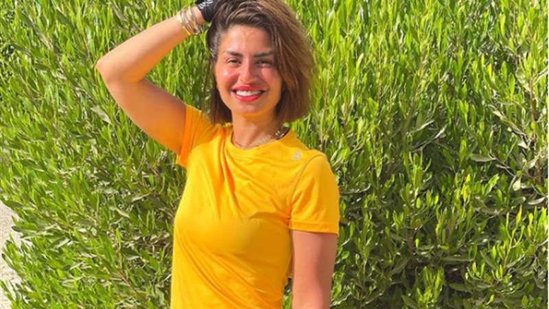 منة فضالي تخطف الأنظار