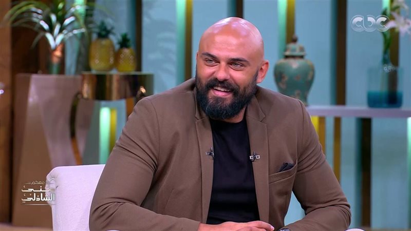 الفنان أحمد صلاح