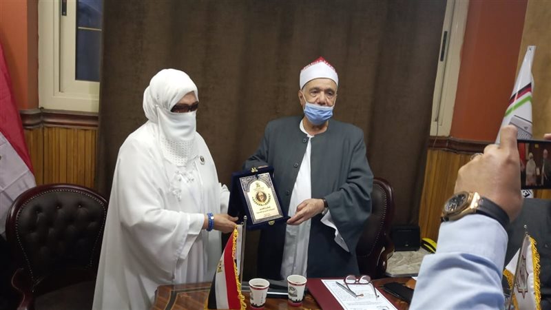 ياسمين الحصري تقدم