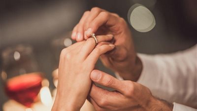 خطيبي يسألني عن الماضي..هل أحكي له ؟ د.علي جمعة يجيب