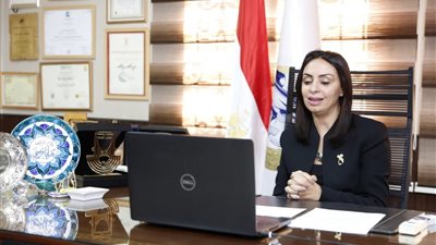 مايا مرسي: الأجيال الجديدة محظوظة بالتكنولوجيا.. و9 مجالات مفتوحة للفتيات أبرزها ريادة الأعمال