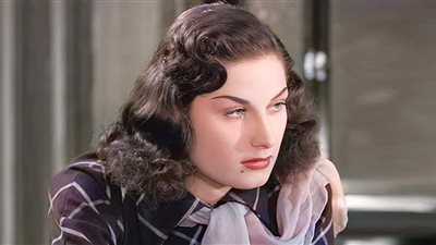 ليلى فوزي تروي تفاصيل إفلاس والدها| فيديو