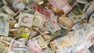 أسعار الدولار والريال السعودي أمام الجنيه في ختام تعاملات اليوم