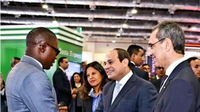 7 سنوات إنجازات في قطاع الاتصالات وتكنولوجيا المعلومات 