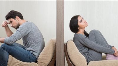 أسباب انتشار الطلاق المبكر في مصر؟ أستاذ اجتماع يجيب | فيديو