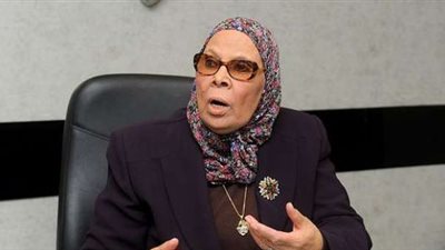 أستاذة بالأزهر تحذر من إضاعة حق المرأة في قائمة المنقولات 