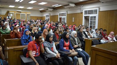 فتح باب التقدم للوافدين للدراسة بالجامعات والمعاهد المصرية 2021/2022