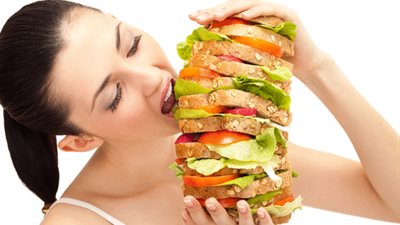 بـ «التمر أو الشمر».. أفضل 8 وصفات لتكبير الأرداف ونحت الخصر