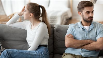 متصلة: «مش عاوز يطلق بنتي وهيتجوز عليها».. وعطية: «بأقوله أنتَ شخص بايظ»