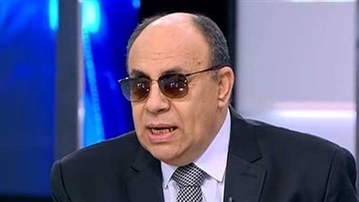 قالت لحماتها: «ابنك بيرجع 12 بالليل».. و«عطية» للزوج: «علّمها معنى الحياة»| فيديو