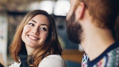 الحب من أول نظرة حقيقة أم خيال؟.. فتيات: «حاجة تحيّر»