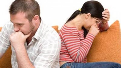 بسبب الفقر.. سارة تطلب الخلع: «جوزي بيعايرني بأهلي»