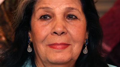 «المتمردة المبدعة».. عندما قالت فتحية العسال لصورة زوجها أنت أناني | فيديو 