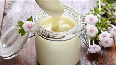 طريقة عمل اللبن المكثف.. تعرفي عليها للاستمتاع بأشهى الحلويات