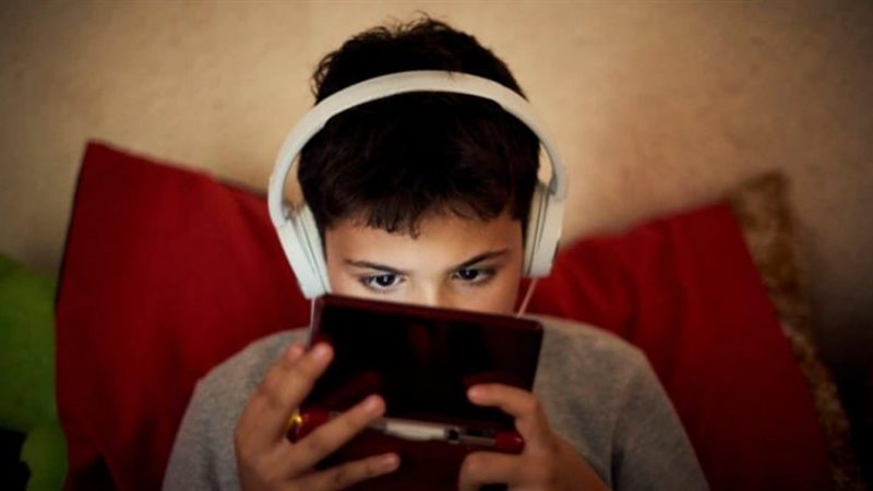 استشاري نفسي يحذر