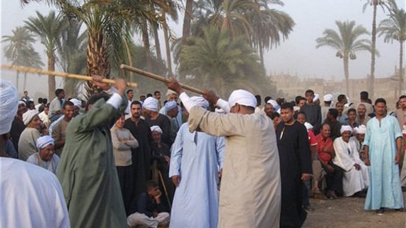 منها الزواج من بنت
