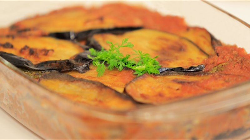 صينية باذنجان باللحمة
