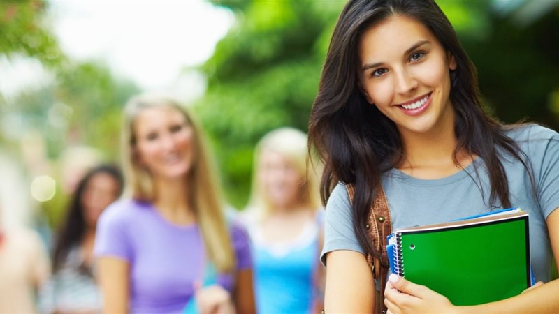 هل تحرر فتاة الجامعة