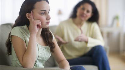 «هاتلنا عريس».. أكثر جملة تُغضب البنات