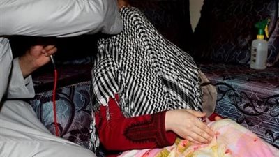 دجال يعتدي على مريضة بالضرب حتى الموت بزعم إنقاذها من الجن