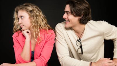 «زوج أختي بيعاكسني».. استشاري أسري: «أفضحيه»