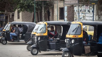 الحكومة تحسم مصير 7 ملايين «توك توك» في شوارع مصر