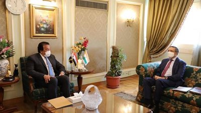 «عبد الغفار» يستقبل السفير الهندي لبحث آليات التعاون العلمي المشترك