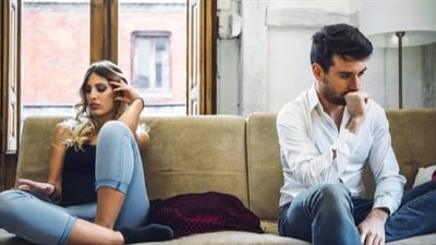 4 تصرفات تجعل خطيبك يهرب منك.. تعرفي عليها 