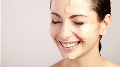 لـ«الفتيات».. 12 سببًا لتقشير الفاونديشن على بشرتك