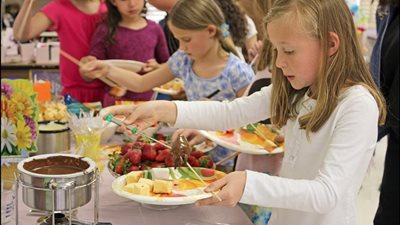 أفضل أكلات للأطفال في موجة الحر.. 3 وجبات على مدار اليوم