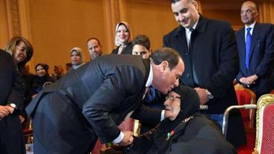 الأخصائية النفسية دميانة وليم: المرأة المصرية تُشرع قوانينها في عهد الرئيس السيسي