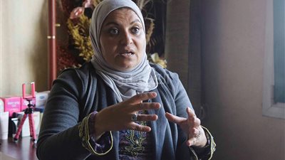 أول تعليق من هبة قطب على أزمة منع ابنتها من نزول حمام السباحة بالمايوه الشرعي