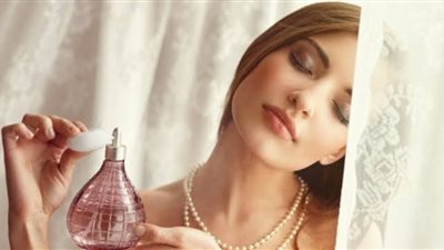«تحسين المزاج».. أبرز العوامل المؤثرة للعطور على نفسية المرأة
