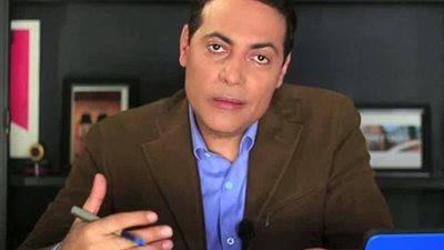 اليوم.. عودة محمد الغيطي للشاشة من جديد ببرنامج «الثامنة»