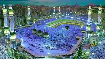 نساء في القرآن والسنة| السيدة سارة العابدة التقية.. أجمل امرأة على الأرض بشرتها الملائكة بالخلف الصالح