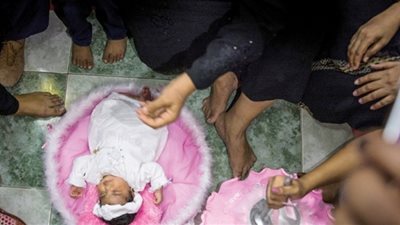 زوجة في دعوى طلاق: رافض يعمل «سبوع» للبيبي