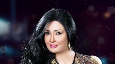 في ذكرى ميلادها 51.. غادة عبد الرازق جدة في عز شبابها