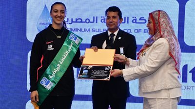 تكريم سفراء الرياضة العربية والمصرية.. من بينهم هادية حسني نجمة الريشة الطائرة