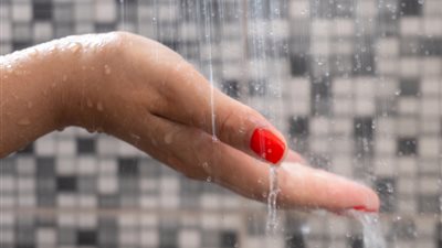 في 30 ثانية.. عادة تعزز مناعتك وتزيل الاكتئاب وتخلصك من الدهون