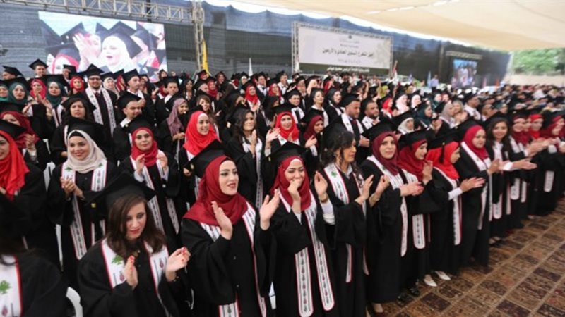 طالبات الأزهر وتطالب