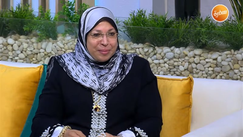 الداعية نيفين مختار